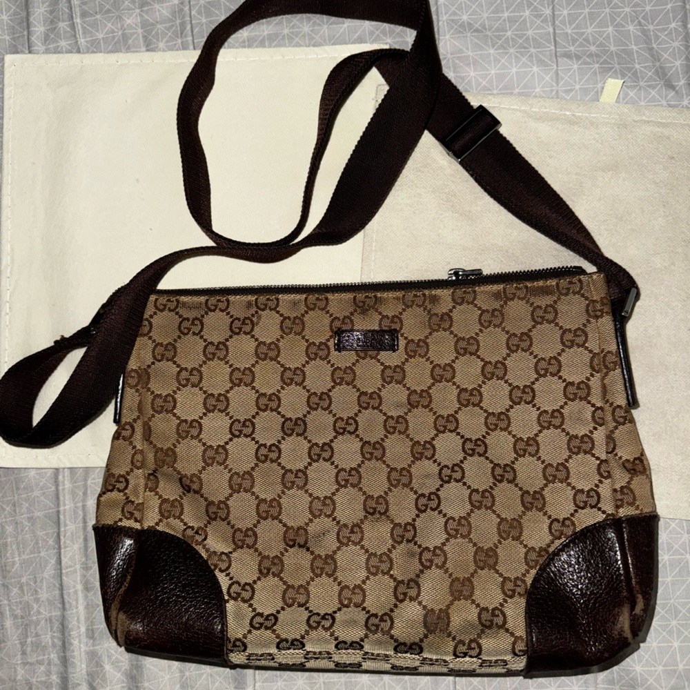Authentic Gucci Tan and Brown GG Messenger Bag